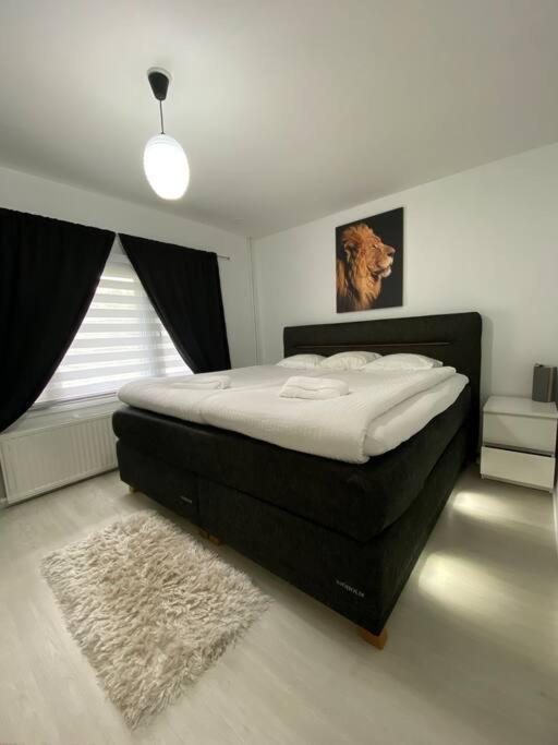 Modern Apt - King-Size Bed - Wifi -Self Check In Apartment Rovaniemi Ngoại thất bức ảnh